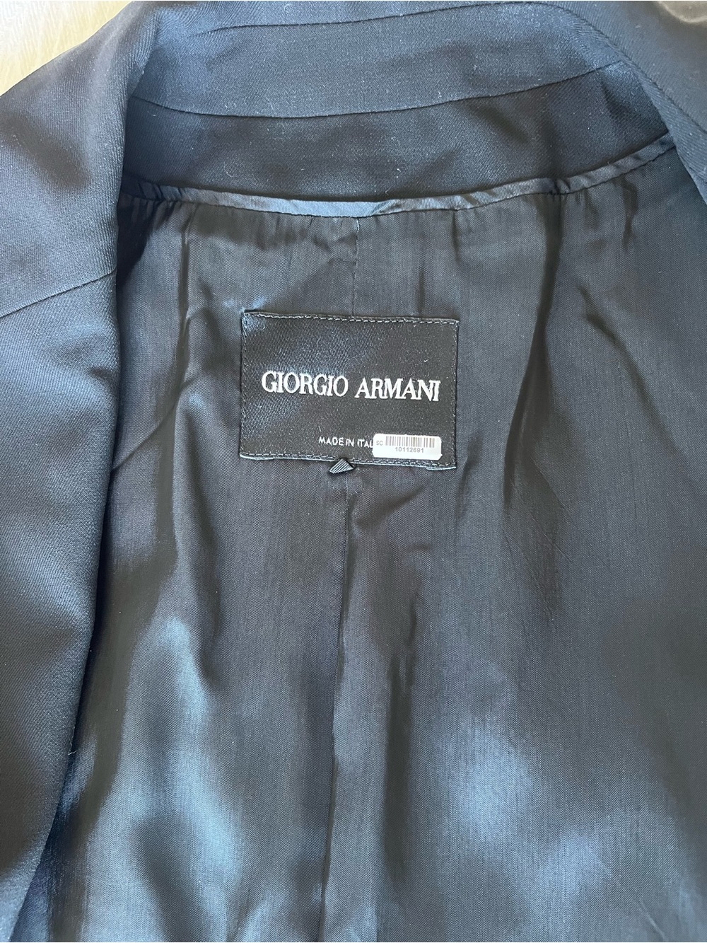 Giorgio Armani Black Virgin Wool Pant Suit IT 42 US 6 Made In Italy Blazer - Picture 7 of 16